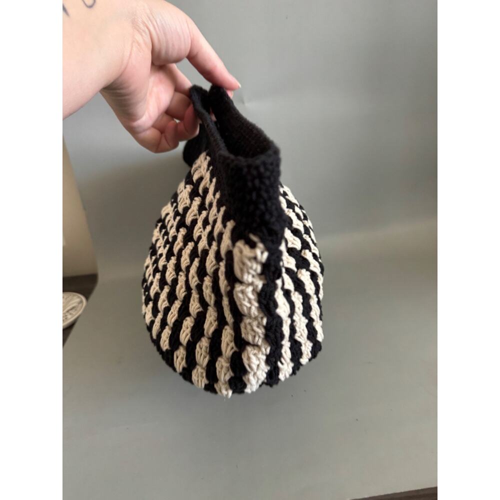 Boho Crochet Handbag Clutch with Zipper Closure World Market Black and White - Picture 3 of 8